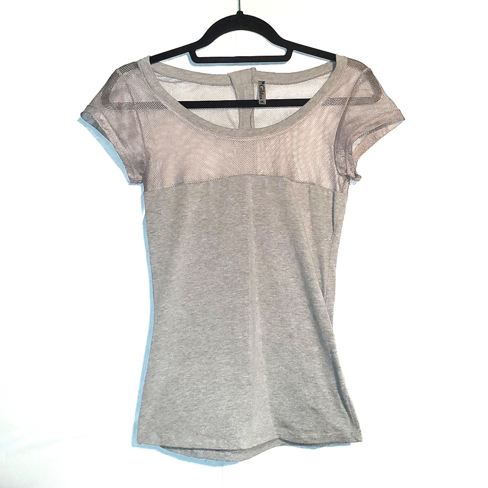 Flared Glitz Grey Mesh Line Sporty Top in Medium